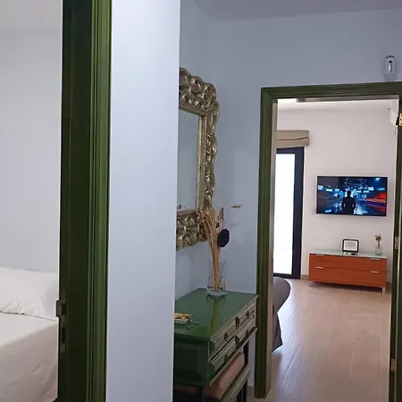 Apartamento ático En Primera Linea De Playa *