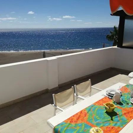 ático En Primera Linea De Playa *