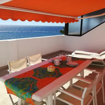 Апартаменты Atico En Primera Linea De Playa Гран-Тарахал