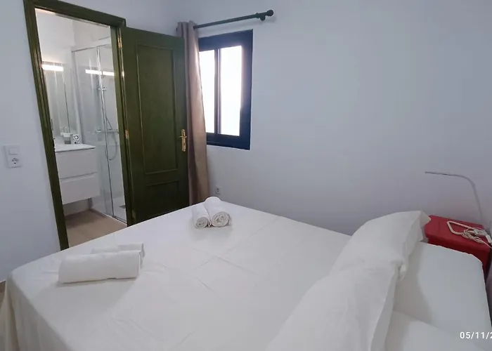 Apartamento ático En Primera Linea De Playa *