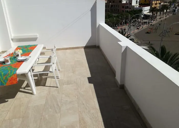 Апартаменты Atico En Primera Linea De Playa *