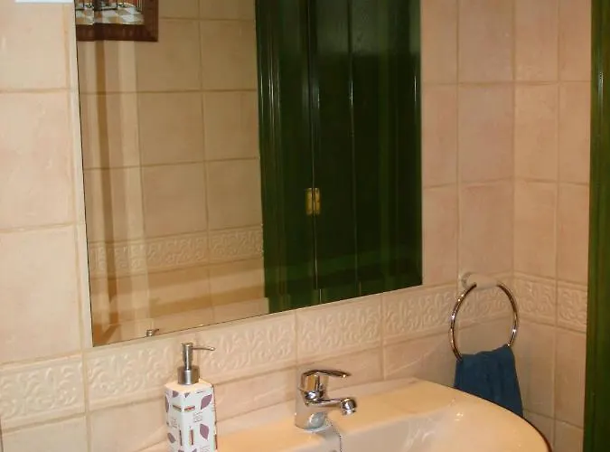 Apartamento ático En Primera Linea De Playa *