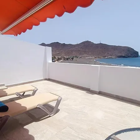 Atico En Primera Linea De Playa Апартаменты