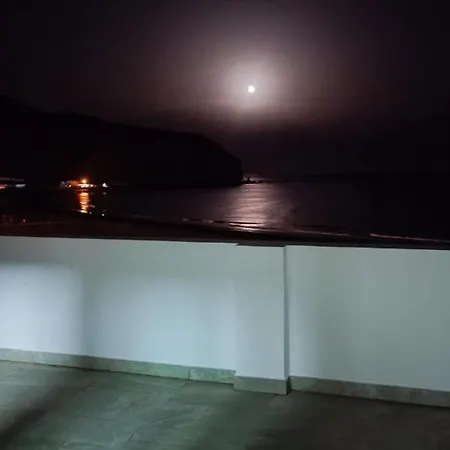 Atico En Primera Linea De Playa * Гран-Тарахал